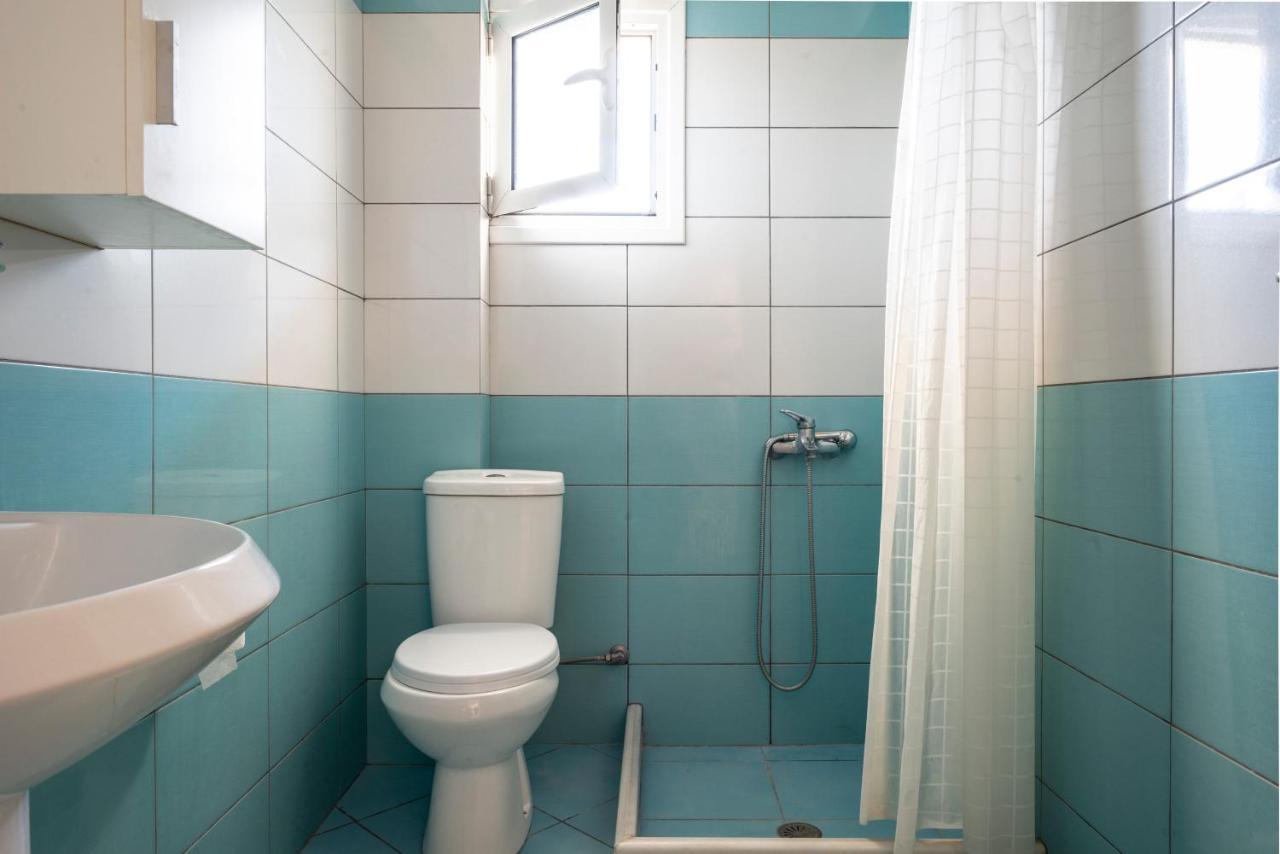 Apartments Aneta'S House Himare Ngoại thất bức ảnh