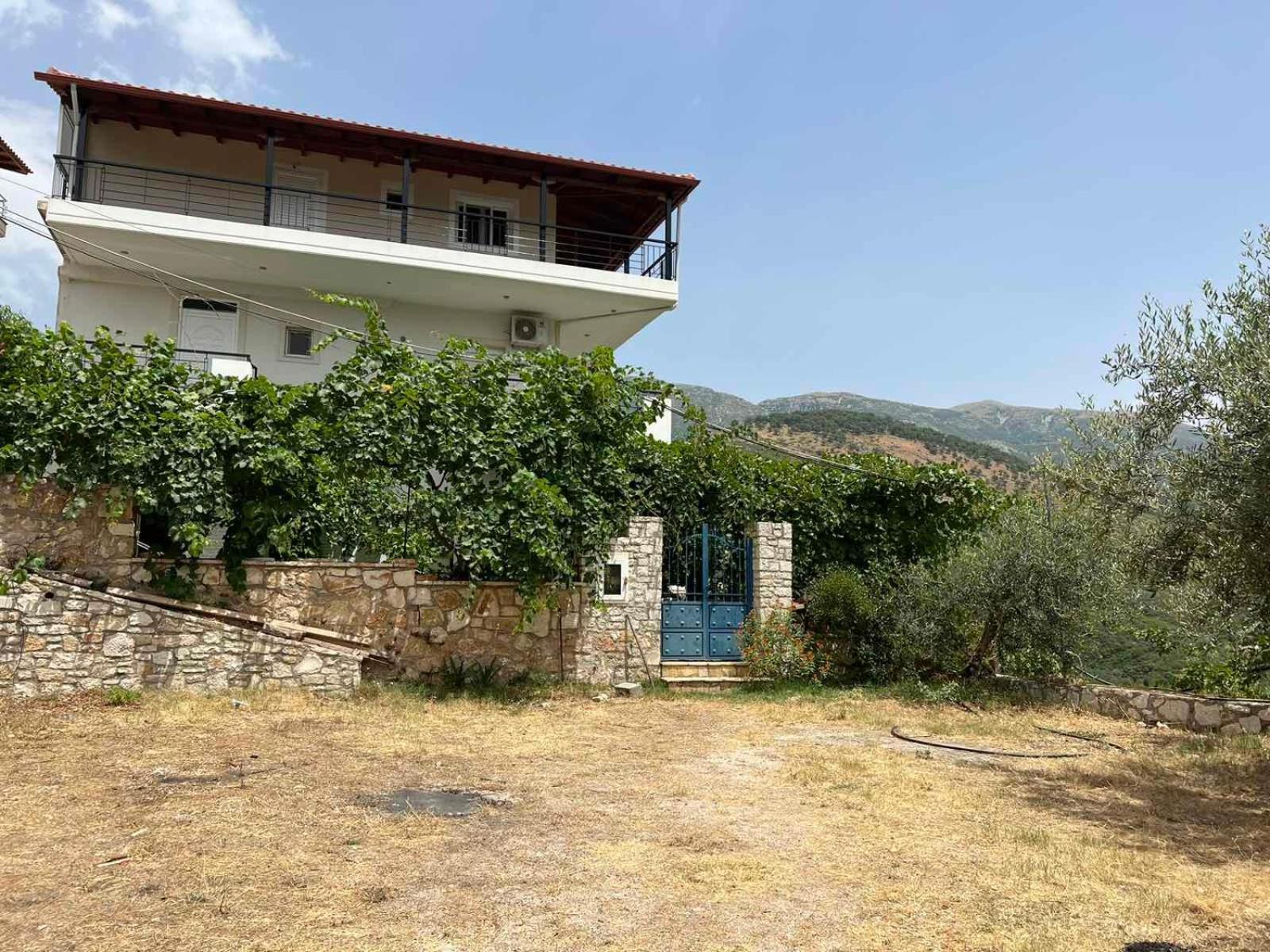 Apartments Aneta'S House Himare Ngoại thất bức ảnh